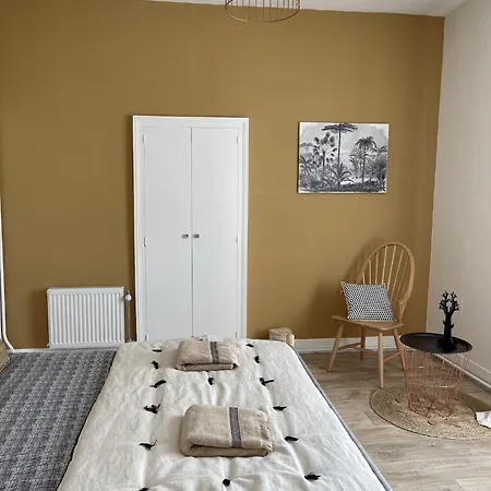 Le Moinet Fayard アパート