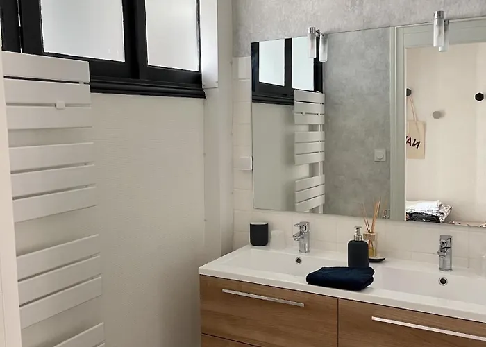 Le Moinet Fayard * וישי